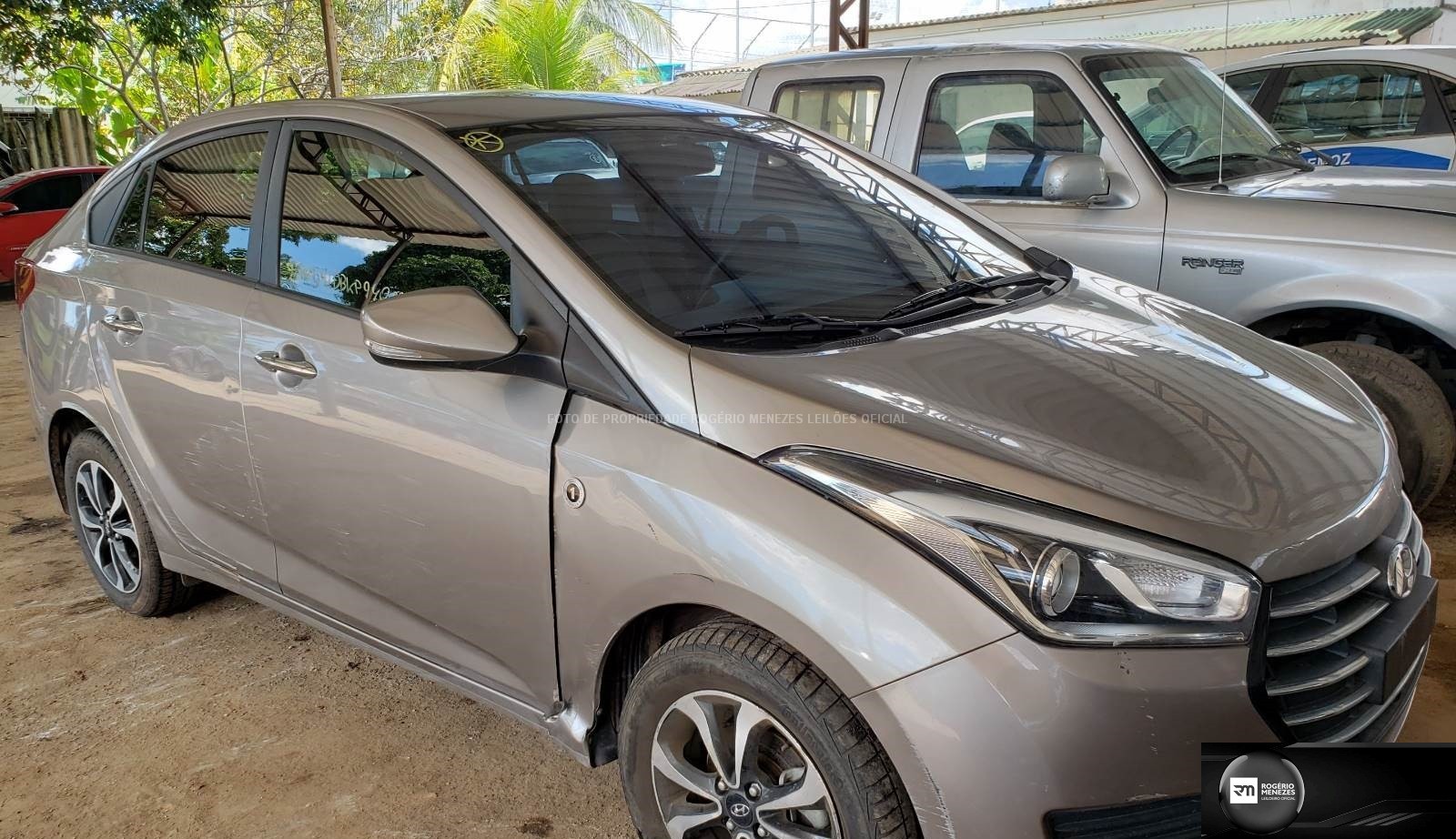 Lote 018 - HYUNDAI HB20S COMFORT PLUS 1.6 16V CVVT 2019