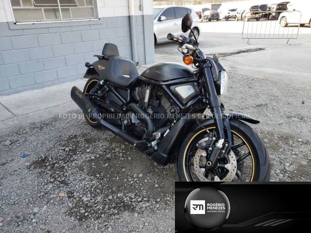 2013 HARLEY DAVIDSON VRSC