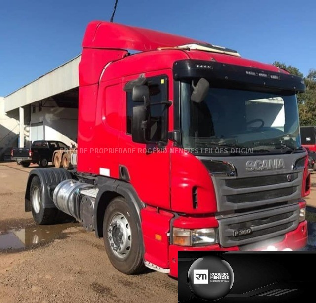 Scania P 360 (4x2) Ano 2012