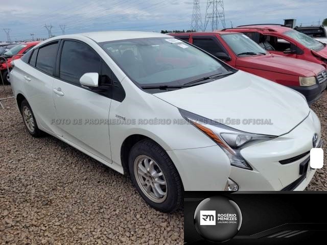 2020 TOYOTA PRIUS