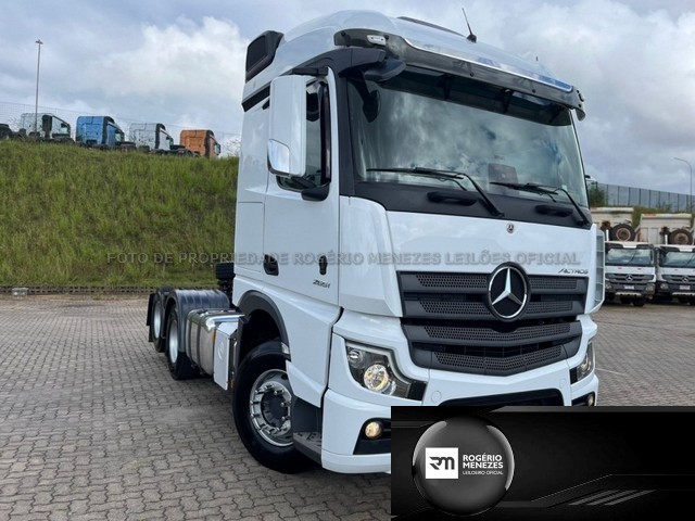 Mercedes Actros 2651 6x4 Diesel Automatico 2021 nn