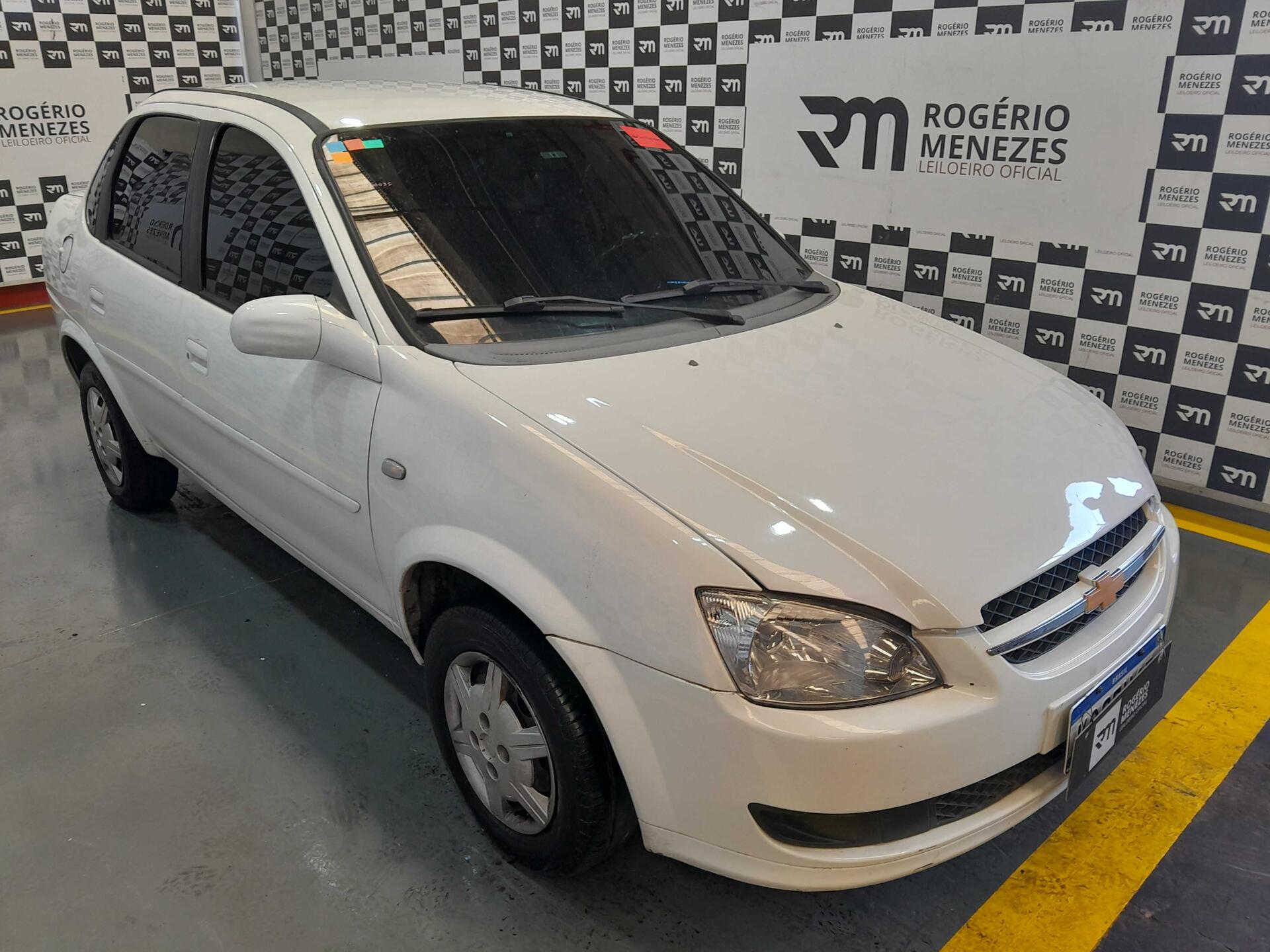  LOTE 001 GM - CHEVROLET CLASSIC LIFE 2012/2012 FLEX